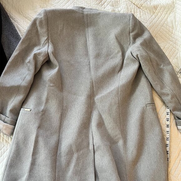 Sz 6 / Small 🌸 Gray Calvin Klein blazer - longline length jacket! Sleek! - Picture 7 of 15